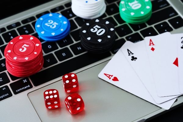 Metode pembayaran cair77 untuk Togel 4D termasuk DANA, OVO, GoPay, dan ShopeePay